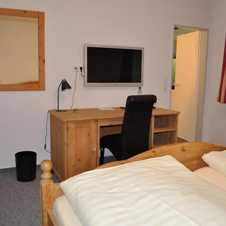 Hellmanns Bremers Bauerndiele 3*