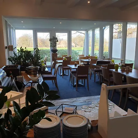 Hellmanns Bremers Bauerndiele 3* Wiefelstede