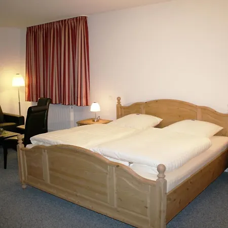 Hellmanns Bremers Bauerndiele 3* Wiefelstede