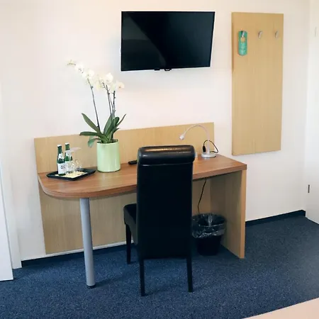 Hellmanns Bremers Bauerndiele ホテル